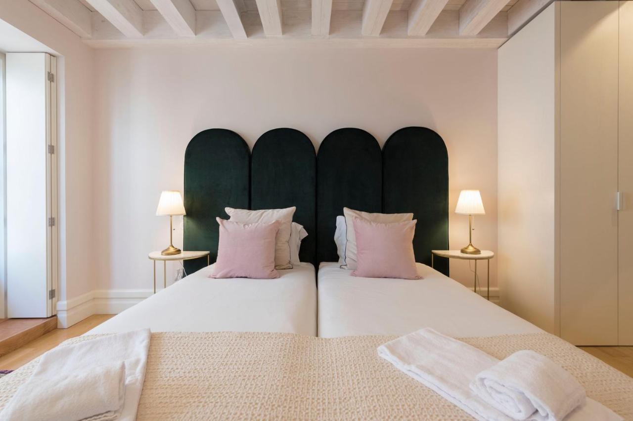Mouzinho Luxury 3Br Flat L 5 Min Walk To Ribeira By Lovelystay Порто Екстериор снимка